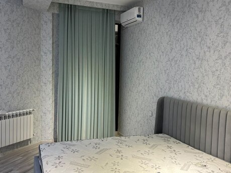 Kirayə 2 otaqlı mənzil, 100 m², Gənclik: 1 000 ₼/ay 3