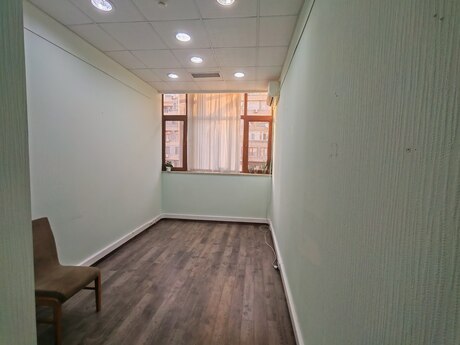 Elan №6480223 - Bakı, 28 May m., 1 otaqlı, 18 m²