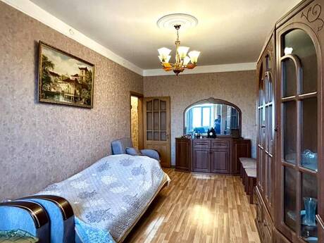 2-room apartment, 65 m², 8 Noyabr: 240 000 ₼ 4