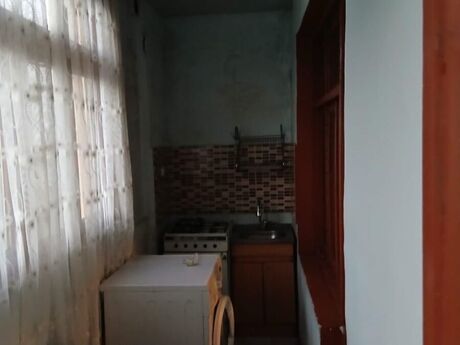 Аренда: 2-комнатная квартира, 65 м², Memar Əcəmi: 140 ₼/мес 2