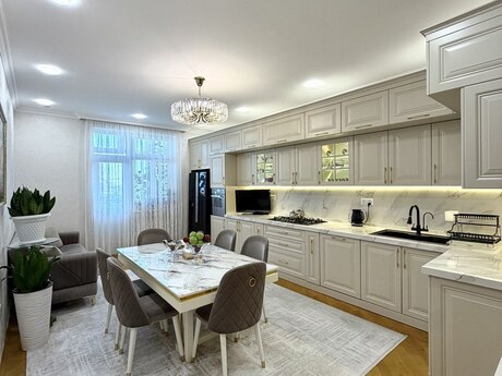 4 otaqlı mənzil, 220 m², Gənclik: 595 000 ₼ 2
