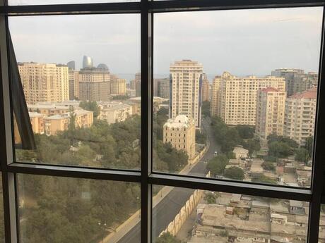 5-room apartment, 240 m², Nəsimi: 699 000 ₼ 2