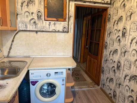 3-room apartment for rent, 75 m², Həzi Aslanov: 500 ₼/mo 4