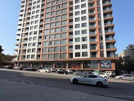 1-room apartment, 45 m², Azadlıq Prospekti: 173 000 ₼ 2