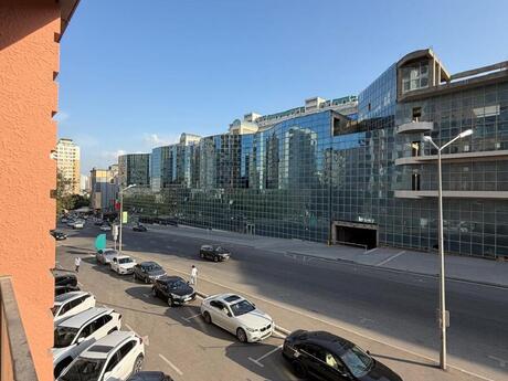 1-room apartment, 45 m², Azadlıq Prospekti: 173 000 ₼ 4