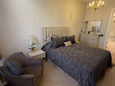 2-room apartment, 76 m², Şah İsmayıl Xətai: 285 000 ₼ 5