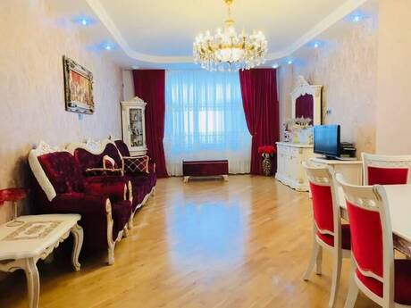 Elan №6480353 - Bakı, Nərimanov r., 4 otaqlı, 170 m², 3/16 mərtəbə