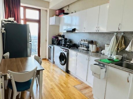 3-room apartment, 110 m², Neftçilər: 330 000 ₼ 5