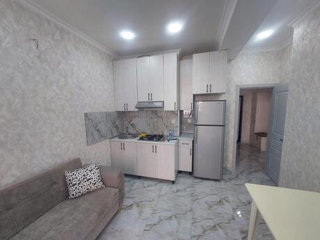 Kirayə 2 otaqlı mənzil, 50 m², Qara Qarayev: 700 ₼/ay 4
