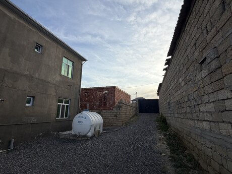 6 otaqlı həyət evi, 250 m², Novxanı: 270 000 ₼ 3