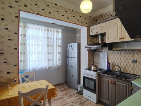 2-room apartment, 45 m², Nəriman Nərimanov: 150 000 ₼ 2