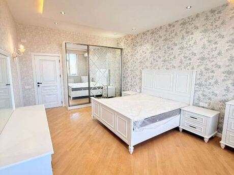 4 otaqlı mənzil, 190 m², Elmlər Akademiyası: 470 000 ₼ 5