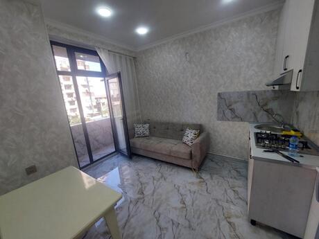 Объявление №6480495 - Баку, м. Кара Караев, 2-комн., 50 м², 4/18 этаж
