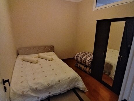 Аренда: 2-комнатная квартира, 70 м², Qara Qarayev: 600 ₼/мес 3