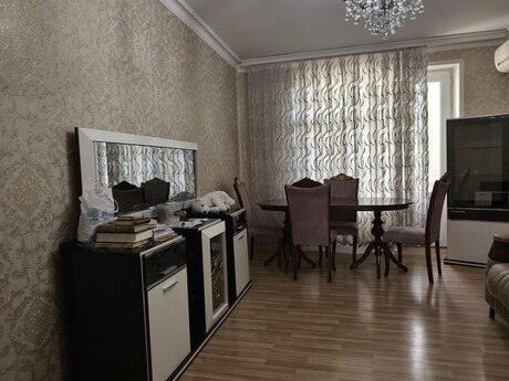 3-room apartment for rent, 80 m², Bakıxanov: 680 ₼/mo 3