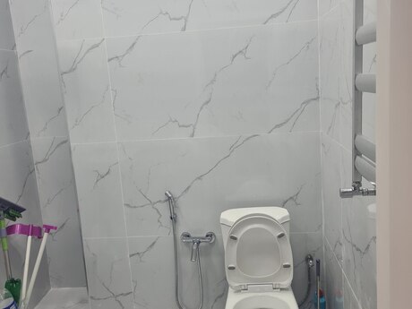 3-room apartment for rent, 90 m², Neftçilər: 680 ₼/mo 5