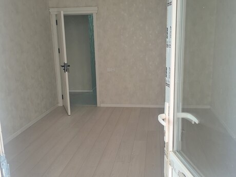 3-room apartment for rent, 90 m², Neftçilər: 680 ₼/mo 2