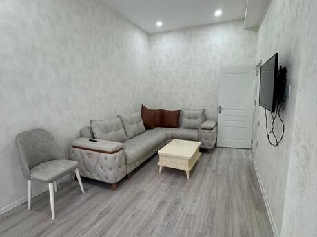2-room apartment for rent, 70 m², Whitestone Towers: 990 ₼/mo 3