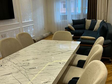 4-room apartment, 136 m², Əhmədli: 290 000 ₼ 2