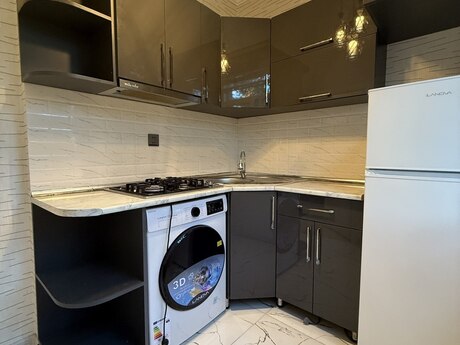 Kirayə 2 otaqlı mənzil, 50 m², Memar Əcəmi: 650 ₼/ay 5