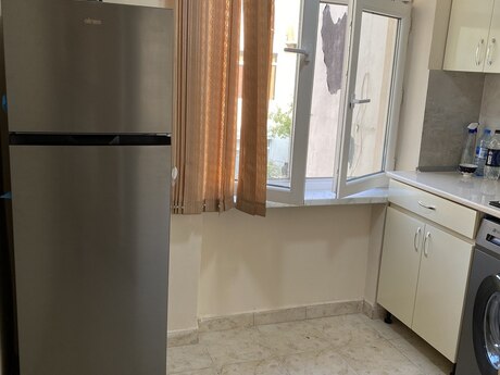 Kirayə 2 otaqlı mənzil, 45 m², Nizami: 650 ₼/ay 5