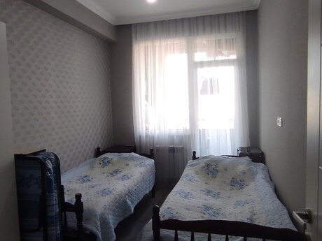 2-room apartment for rent, 65 m², 20 Yanvar: 250 ₼/mo 3
