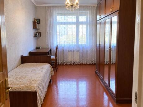 3-room apartment for rent, 90 m², Xalqlar Dostluğu: 600 ₼/mo 5