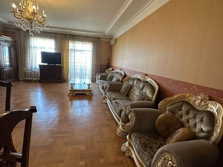 Kirayə 3 otaqlı mənzil, 150 m², Nəsimi: 1 000 ₼/ay 3