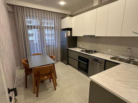 2 rooms · 100 m² · floor 10/20, Şah İsmayıl Xətai