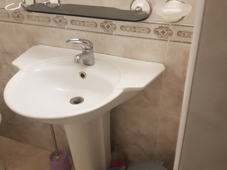 4-room apartment for rent, 85 m², Xalqlar Dostluğu: 200 ₼/mo 4