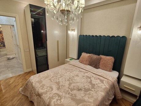 Elan №6480705 - Bakı, Qara Qarayev m., 4 otaqlı, 105 m², 4/19 mərtəbə