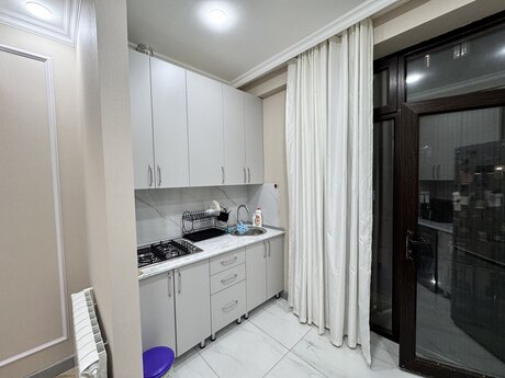 2-room apartment for rent, 60 m², West Town: 750 ₼/mo 3