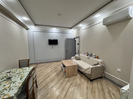 2-room apartment for rent, 60 m², West Town: 750 ₼/mo 2