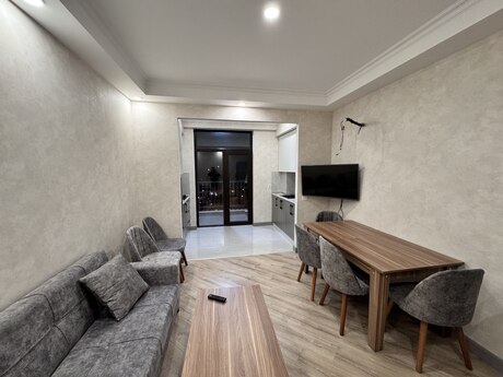 2-room apartment for rent, 60 m², West Town: 750 ₼/mo 2