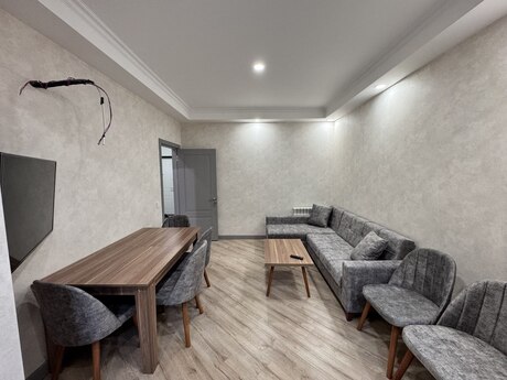 2-room apartment for rent, 60 m², West Town: 750 ₼/mo 3