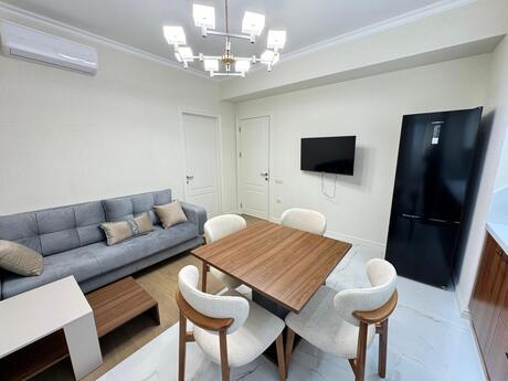 4-room apartment for rent, 100 m², City Garden: 1 200 ₼/mo 2