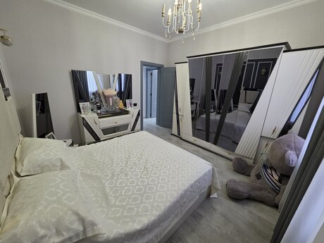 5 otaqlı həyət evi, 133 m², Binə: 210 000 ₼ 5