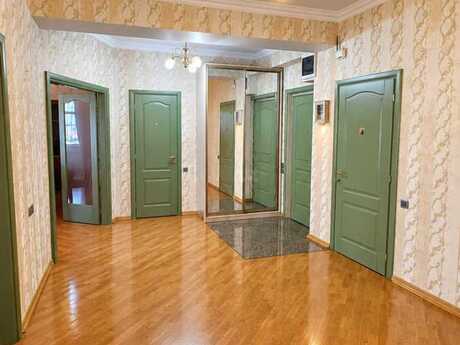 4 otaqlı mənzil, 170 m², Nərimanov: 500 000 ₼ 3