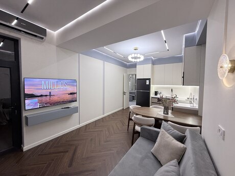 2-room apartment for rent, 55 m², 28 May: 100 ₼/mo 3