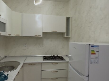 Kirayə 2 otaqlı mənzil, 50 m², 20 Yanvar: 700 ₼/ay 3