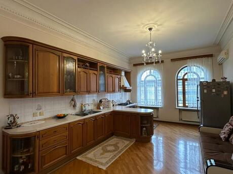 Сдаётся 11-комнатный дом, Həzi Aslanov, 600 м², 9 000 AZN/мес, фото 4 / 12