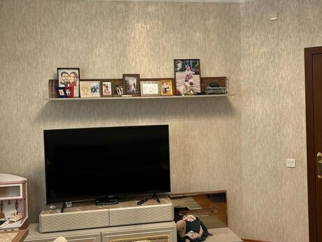 2 otaqlı mənzil, 84 m², Bakıxanov: 215 000 ₼ 2