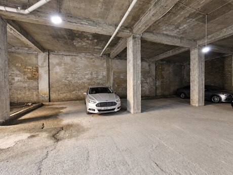 Машино-место · 100 m², Əhmədli