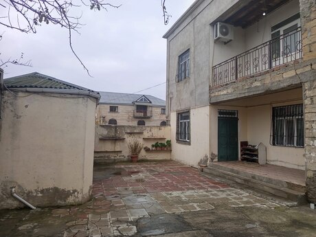 5 otaqlı həyət evi, 167 m², Novxanı: 135 000 ₼ 2