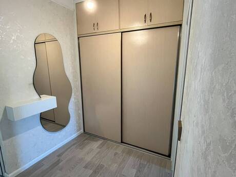 Elan №6480989 - Bakı, Xalqlar Dostluğu m., 2 otaqlı, 70 m², 4/9 mərtəbə