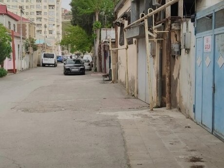 9 otaqlı həyət evi, 180 m², Bakıxanov: 179 000 ₼ 2