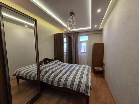4 otaqlı mənzil, 110 m², 7-ci mikrorayon: 285 000 ₼ 5