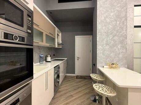 2-room apartment for rent, 60 m², Ağ şəhər: 1 800 ₼/mo 5