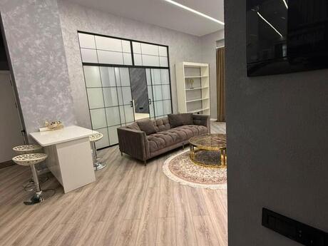 2-room apartment for rent, 60 m², Ağ şəhər: 1 799 ₼/mo 3