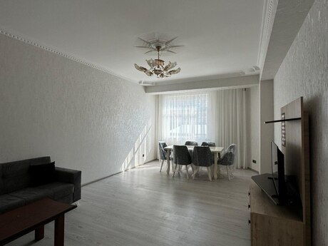 Kirayə 3 otaqlı mənzil, 100 m², Nizami: 750 ₼/ay 3